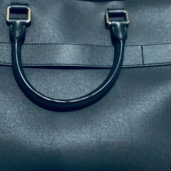 ‼️SOLD @ ANOTHER PLATFORM‼️🔥AUTH LV ARDOISE TAIGA PORTE-DOCUMENTS 🔥 - Picture 9 of 9